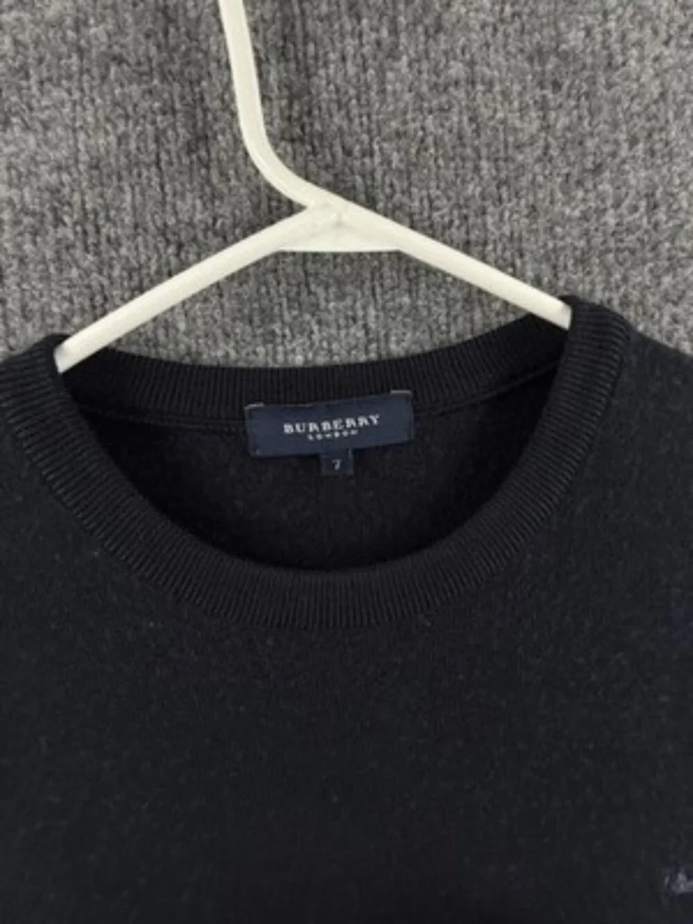Burberry London Long Sleeve Mens Crew Neck 7 Navy Blue Sweater Pullover Logo